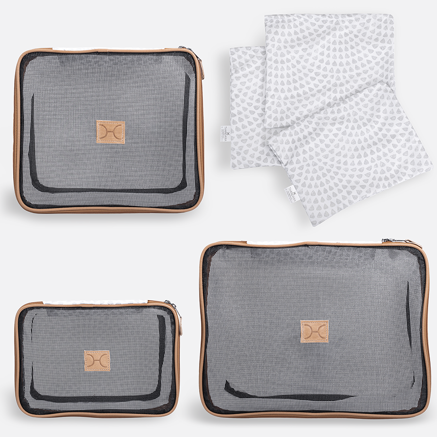 Travel Pods | Scale Away Moonstruck