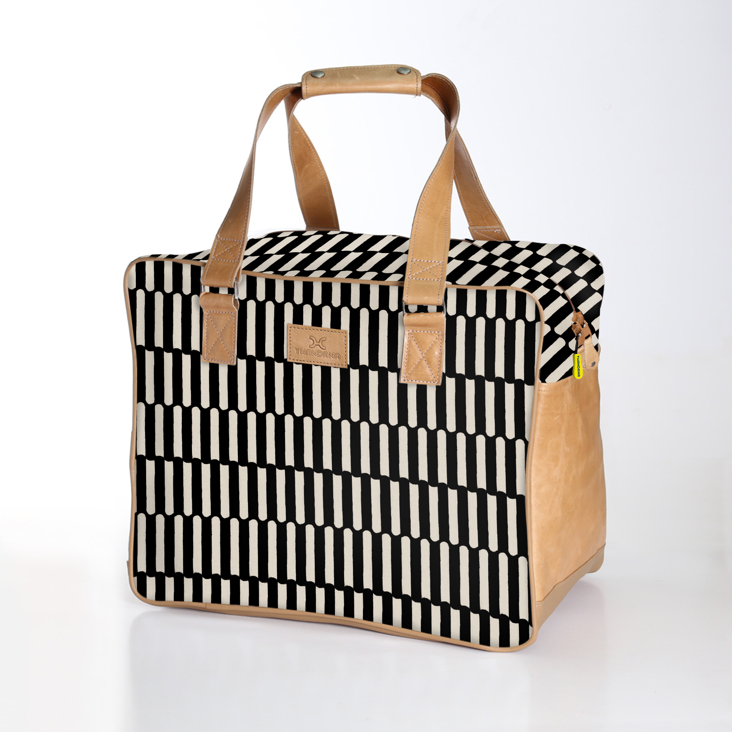 Large Weekender Luggage | Laminated Fabric with Genuine Leather