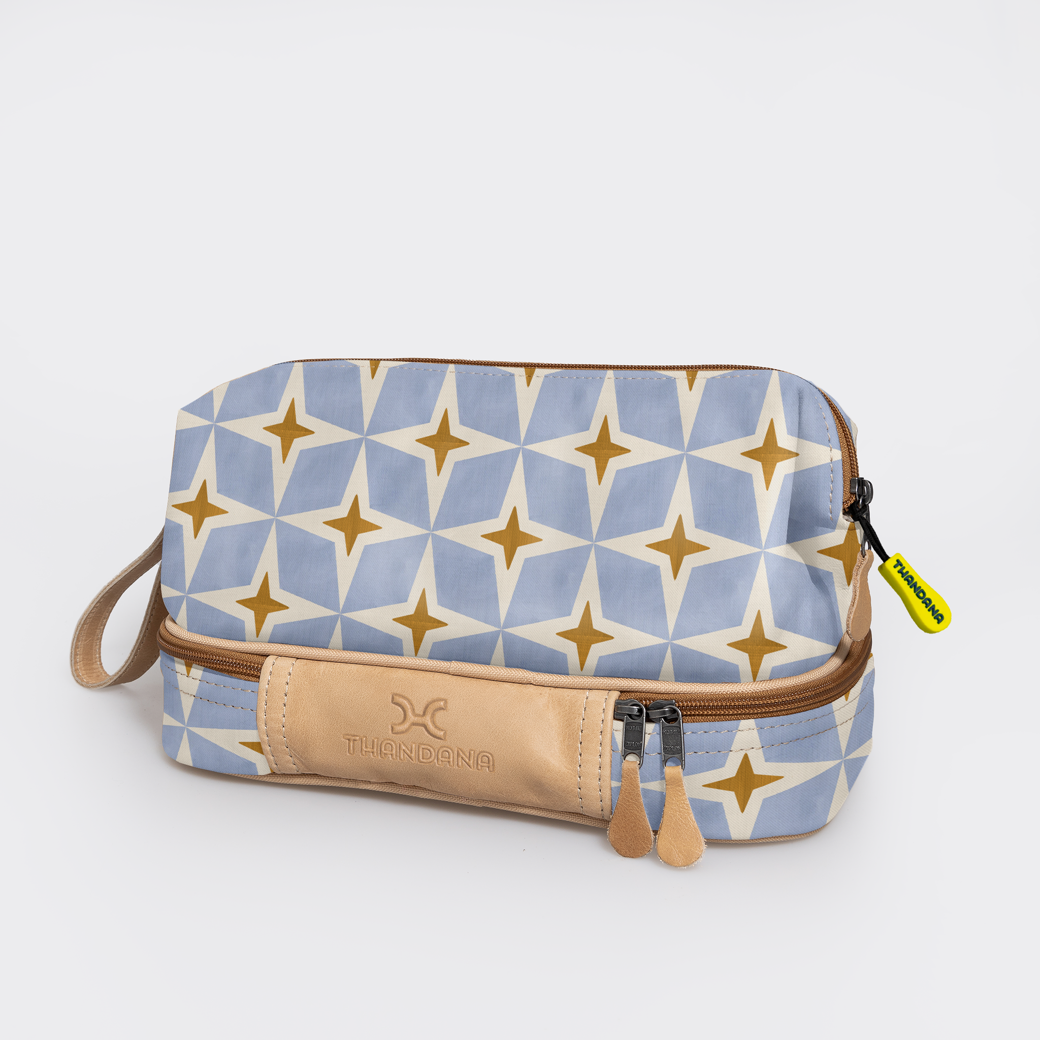 Wash Bag | Laminated Fabric with Genuine Leather