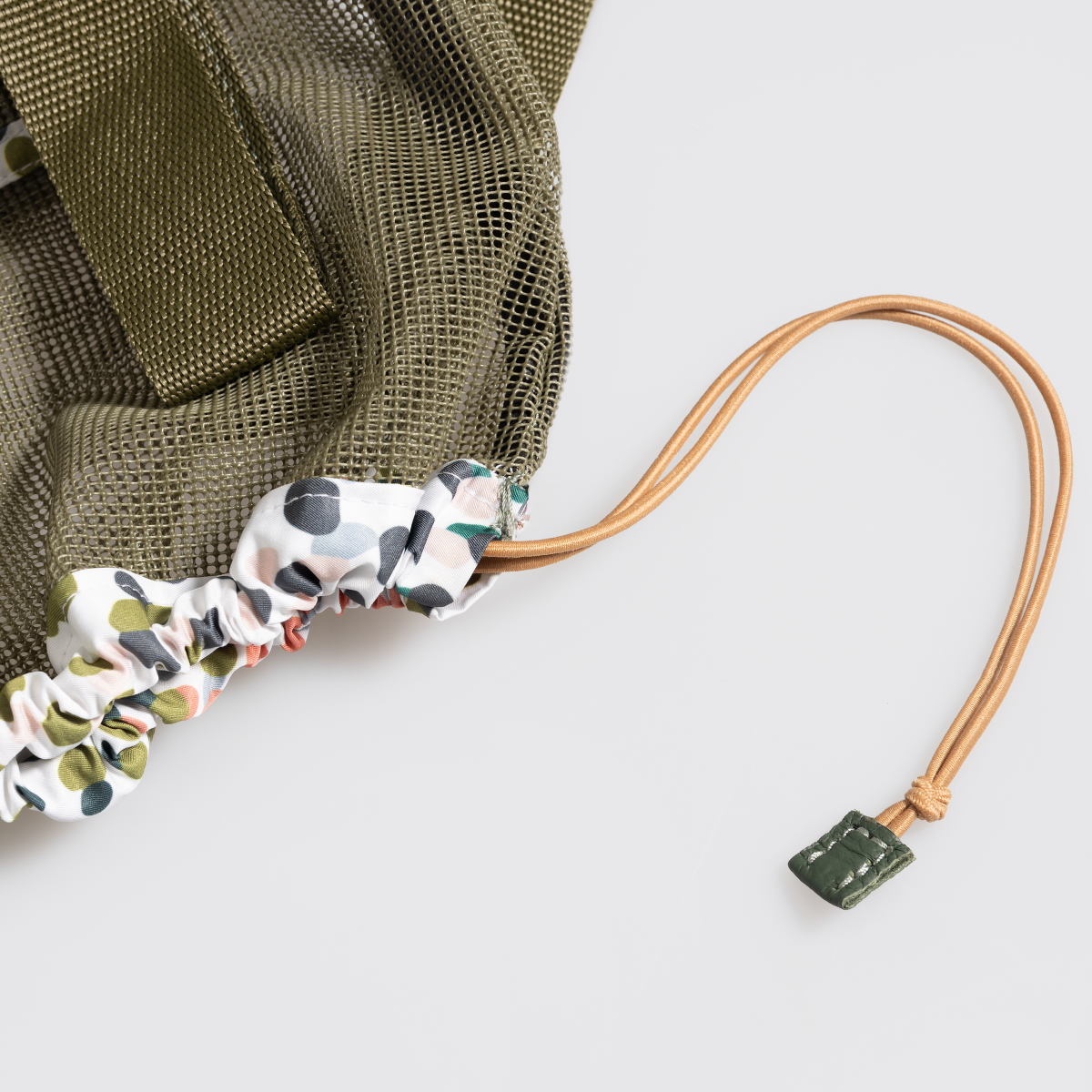 Meshie Bucket Bag | Apple