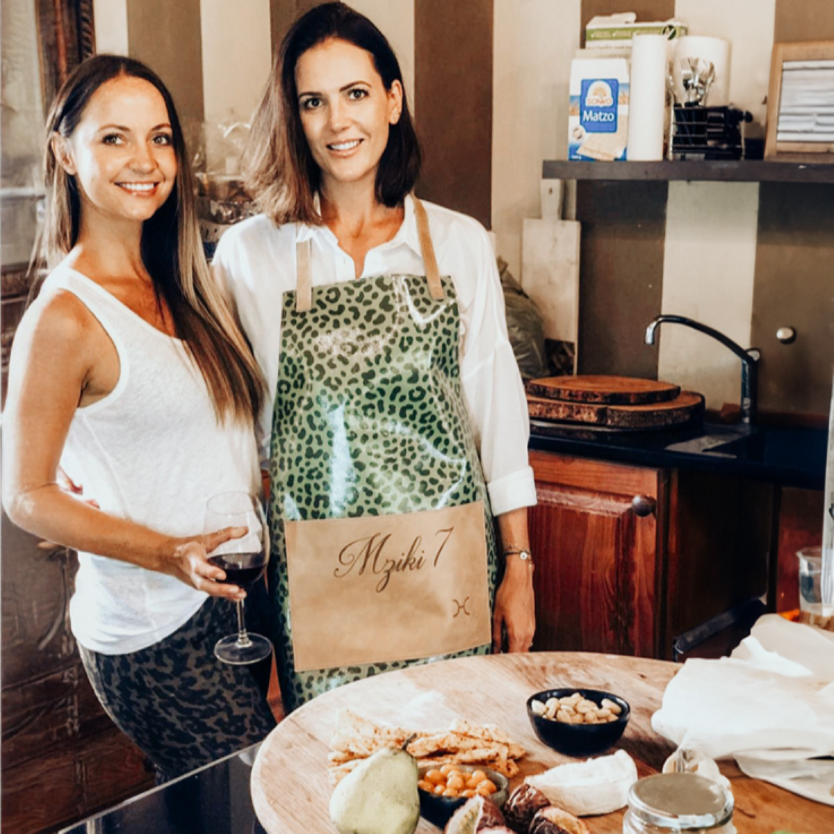 Apron | Laminated Fabric with Genuine Leather Pouch Kitchen Apron by Thandana