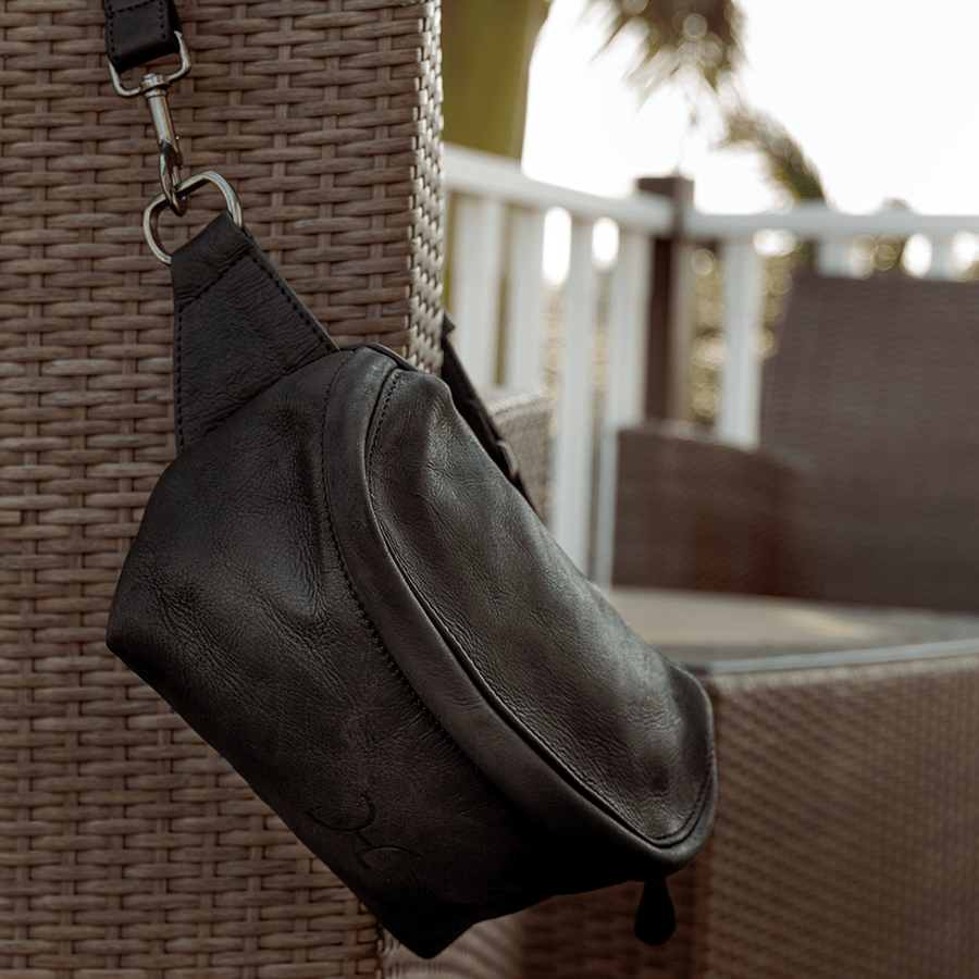 Ari Bumbag | Genuine Leather Handbag by Thandana