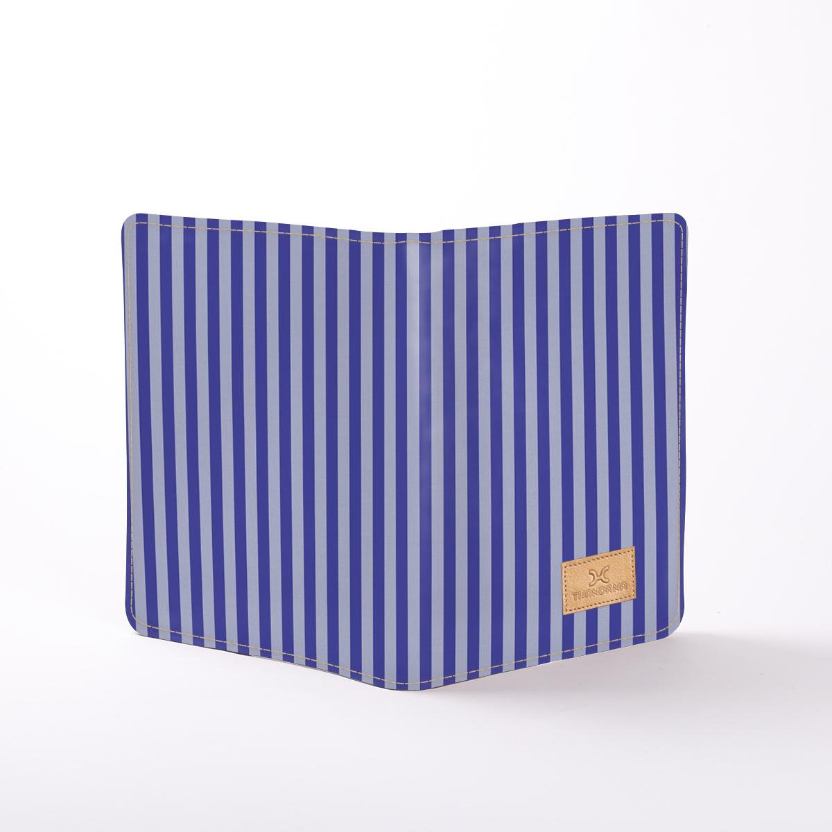 B5 Notebook Hardcover | Laminated Fabric Linear - Jet / Chunky Zip Notebook Cover by Thandana