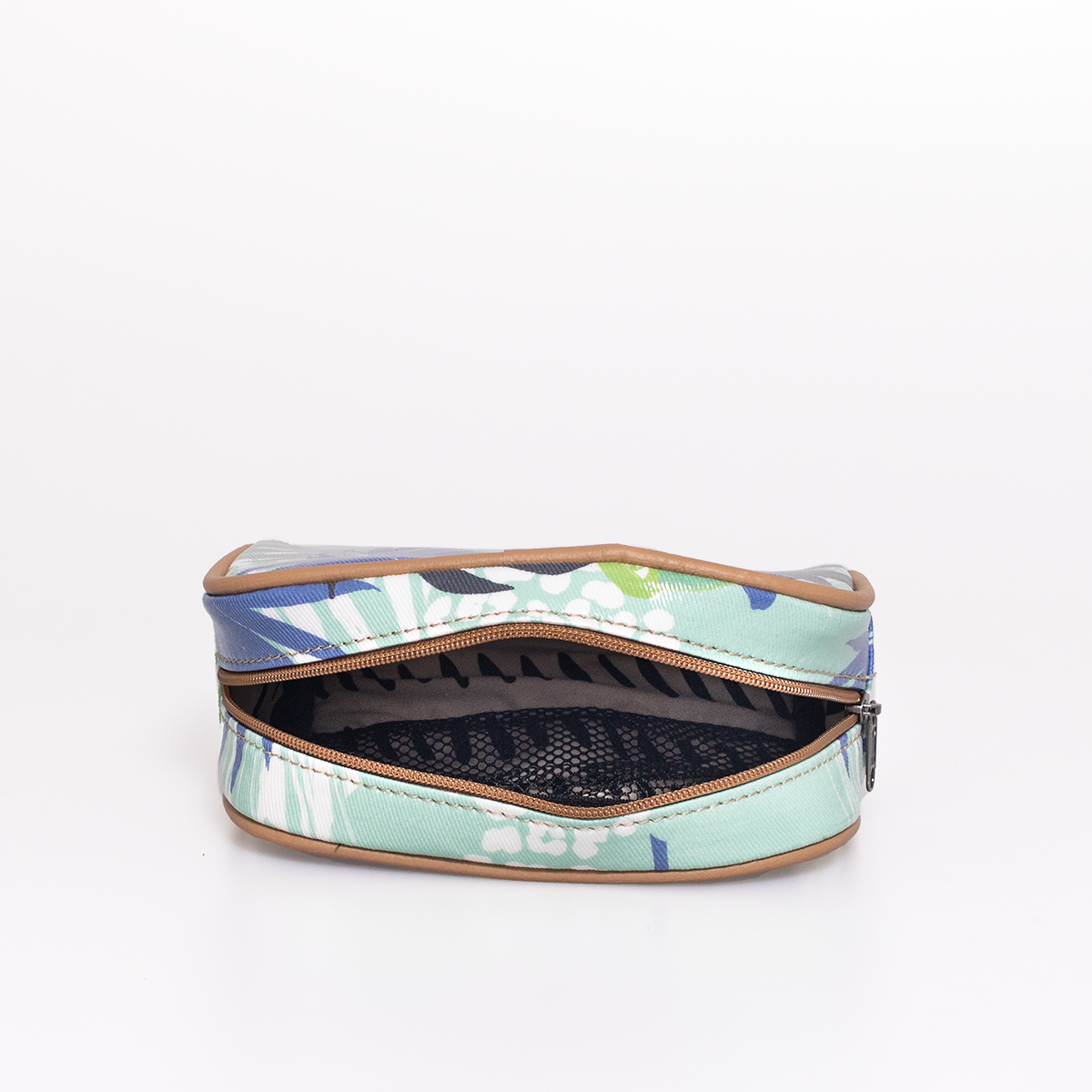 Cosmetic Maxi Bag Set | Laminated Fabric Vanity Fabric by Thandana