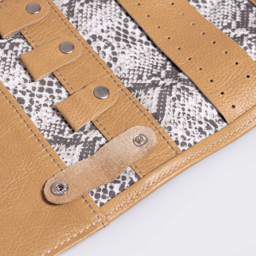 Jewellery Wrap | Genuine Leather Jewellery Wrap by Thandana