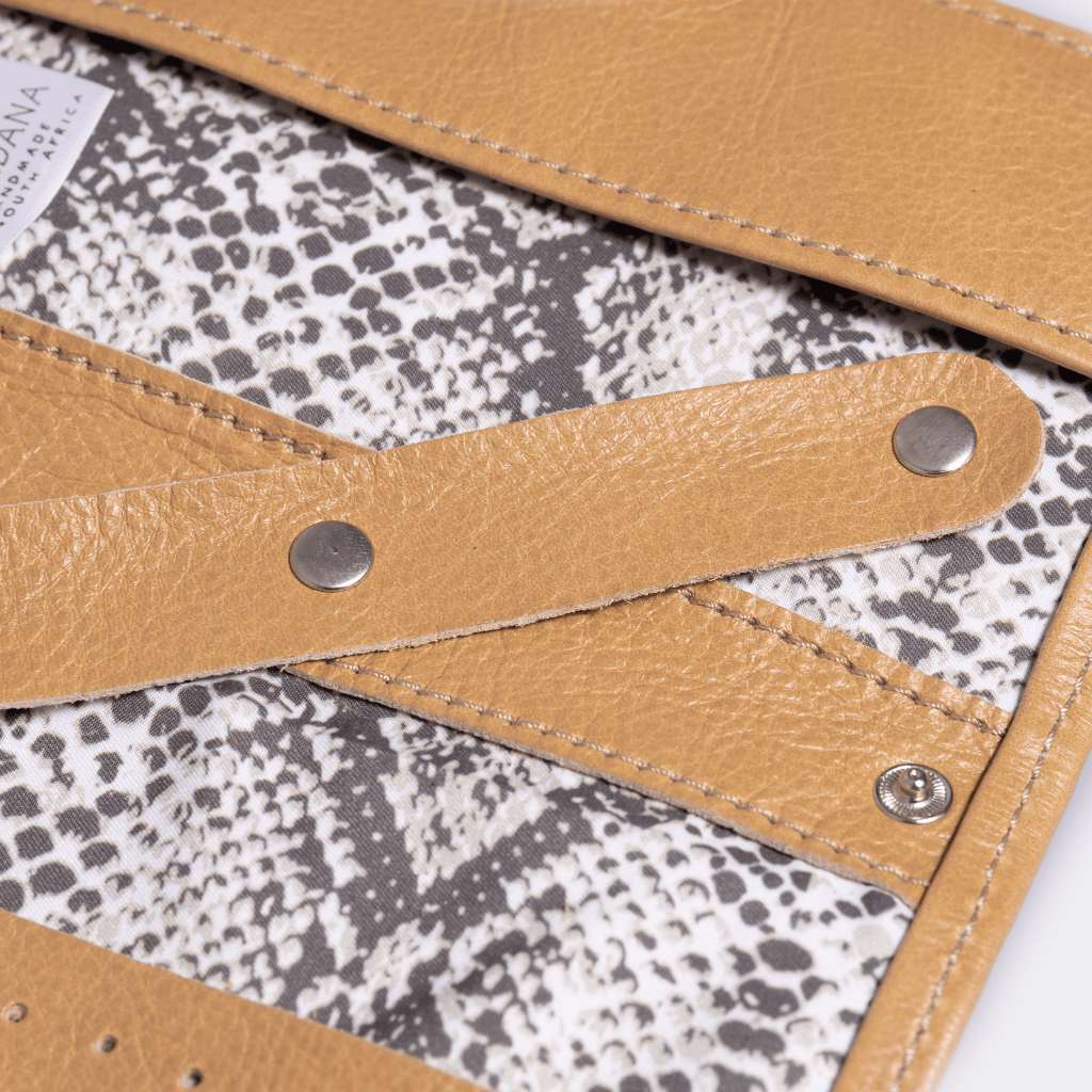 Jewellery Wrap | Genuine Leather Jewellery Wrap by Thandana