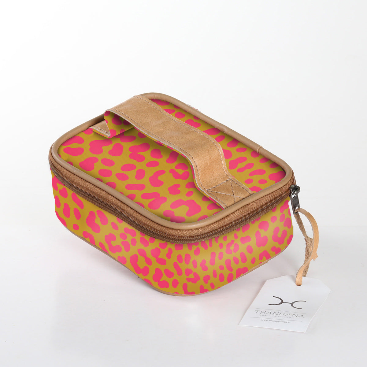 Kids Single Toiletry | Laminated Fabric with Genuine Leather Cheetah – Preppy / Chunky Zip (new) Single Toiltery Fabric