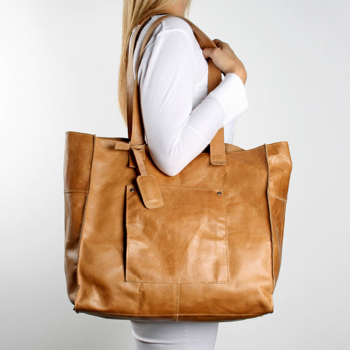Laptop Zipper Tote Handbag | Genuine Leather | Corporate Handbag by Thandana