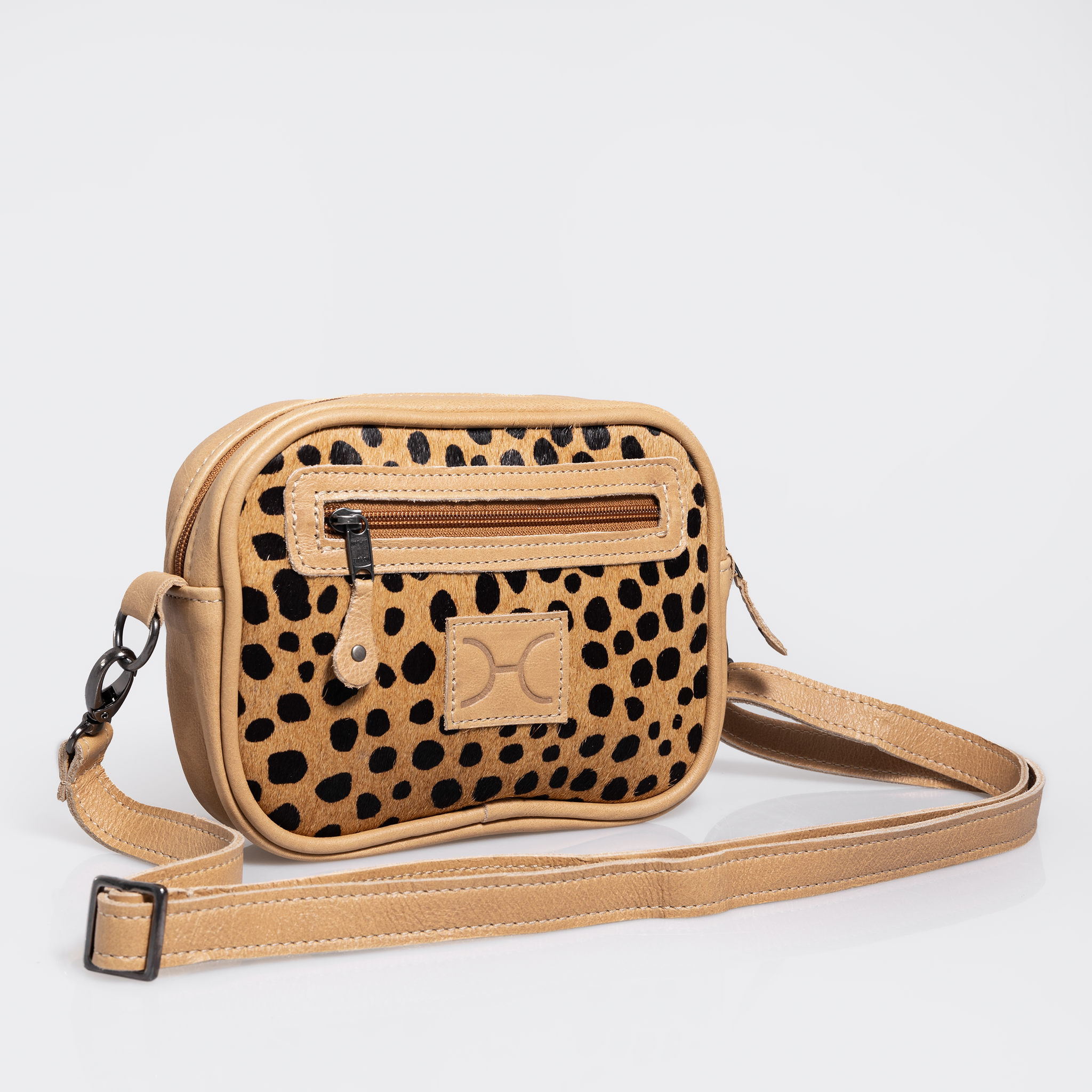 Lipstick Bag | Faux Fur Genuine Leather Hazelnut Leather - Cheetah Beige Lipstick Bag by Thandana