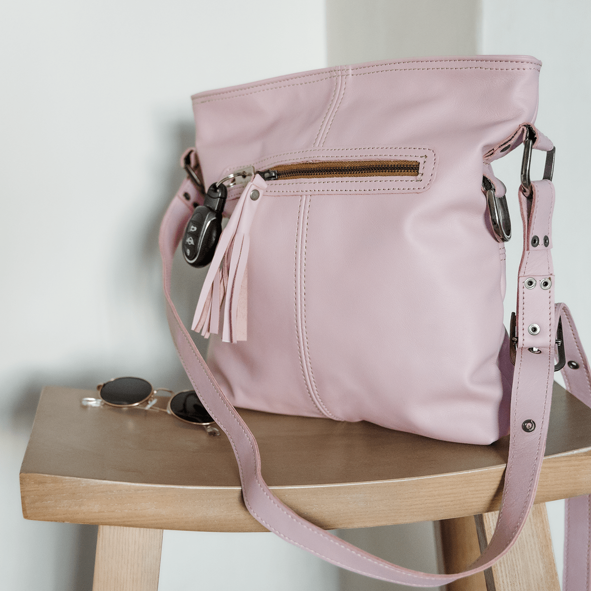Messenger Handbag | Genuine Leather Handbag by Thandana