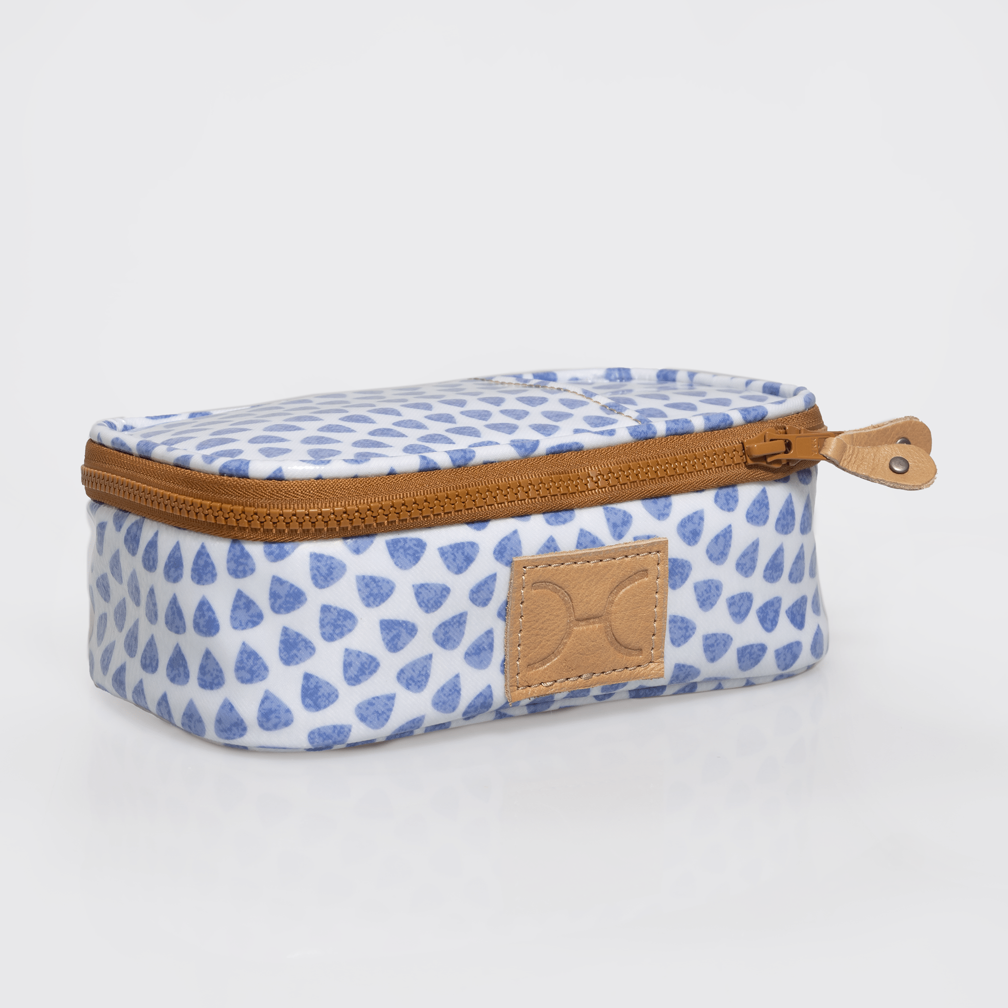 Mod Case Medium | Laminated Fabric Scale Away with me - Dazzling Blue Vanity Fabric by Thandana