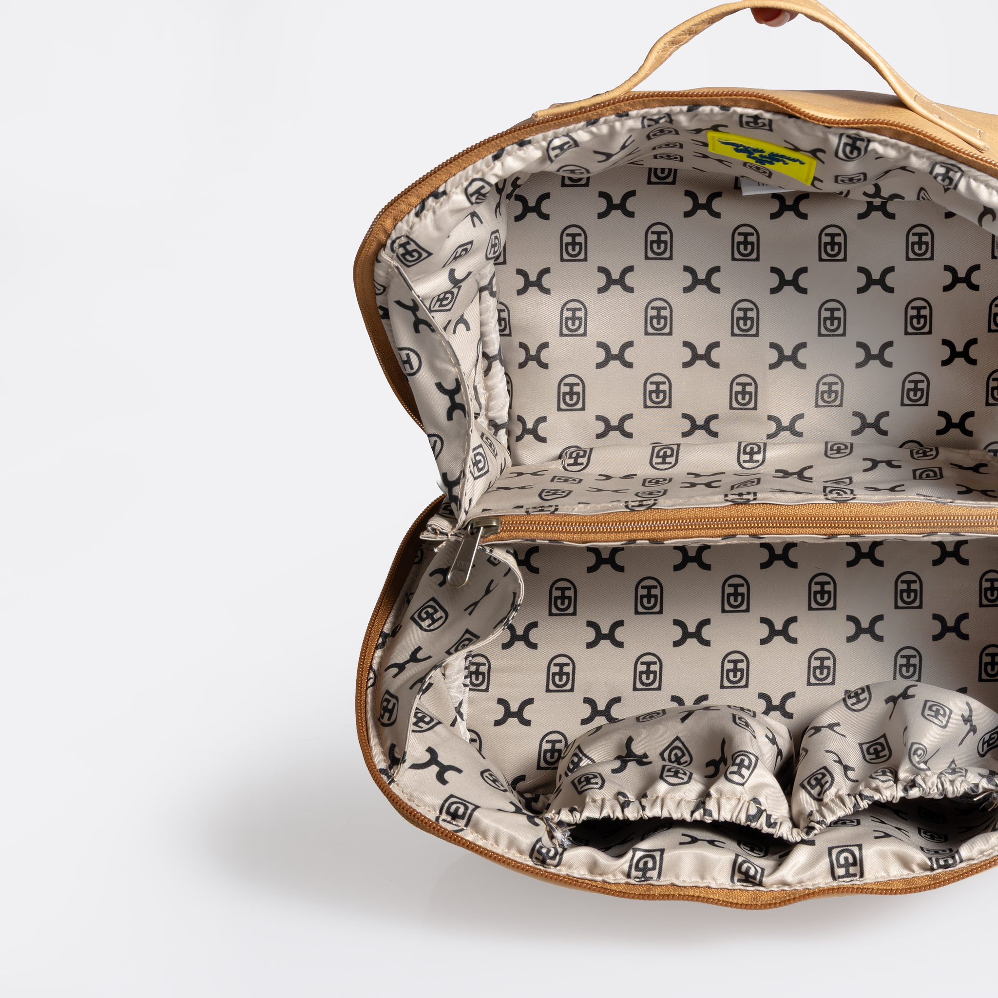 Side Mouth Maxi Vanity | Genuine Leather Vanity Bag by Thandana