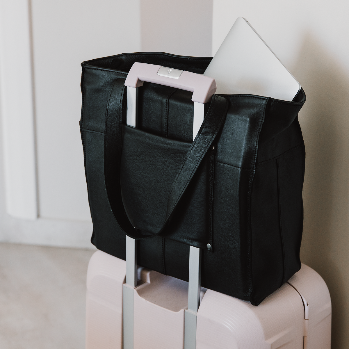 Tote Travel Zipper Handbag Leather | Corporate Handbag by Thandana