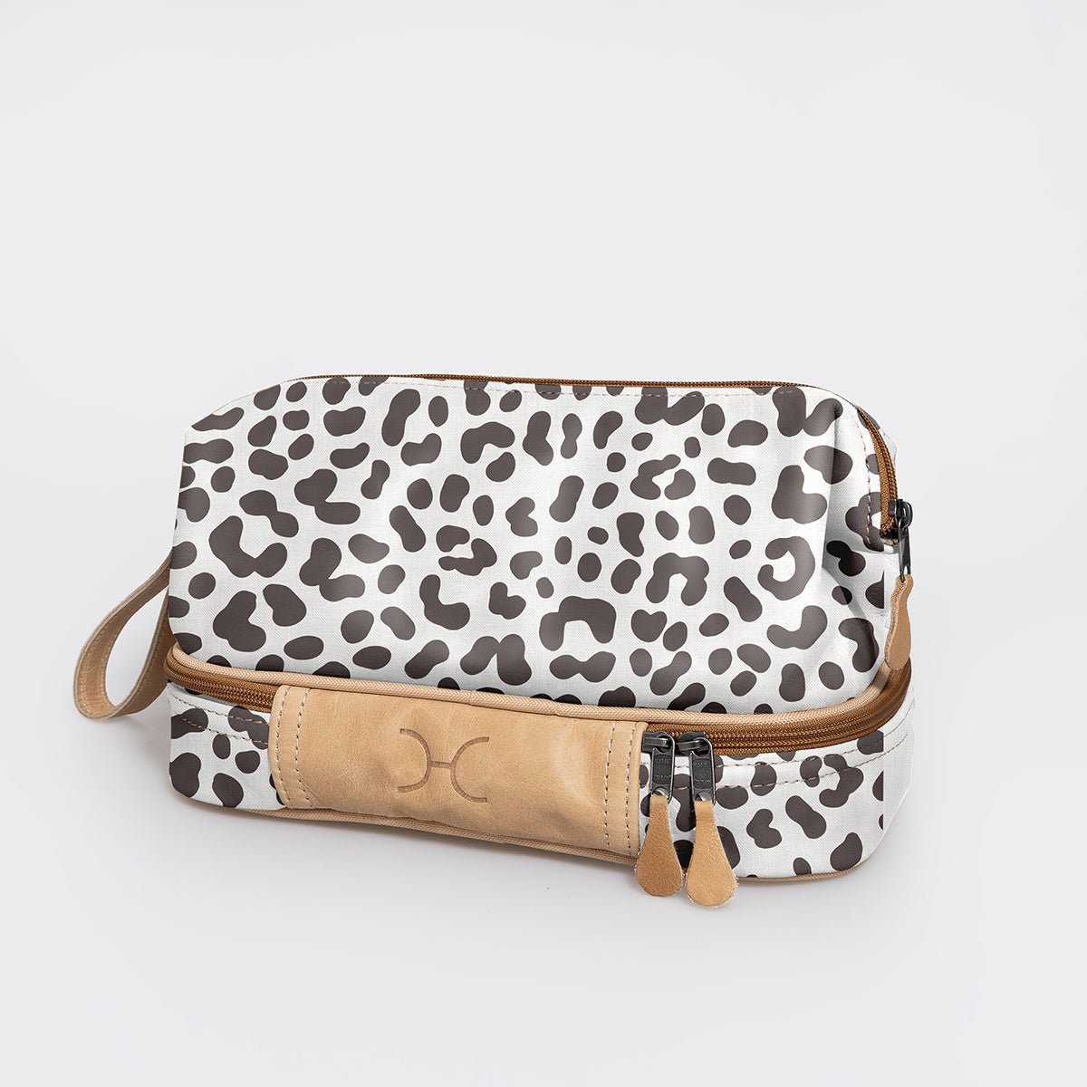 Wash Bag | Laminated Fabric with Genuine Leather Cheetah - White Vanity Fabric by Thandana