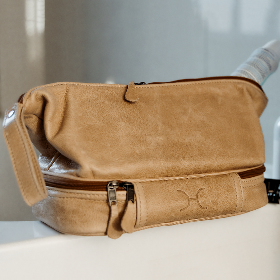 Wash Bag Unisex | Genuine Leather Vanity Bag by Thandana