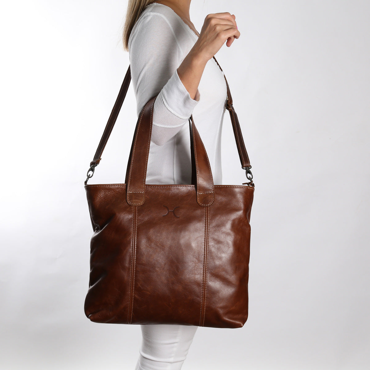 Jax Handbag | Leather