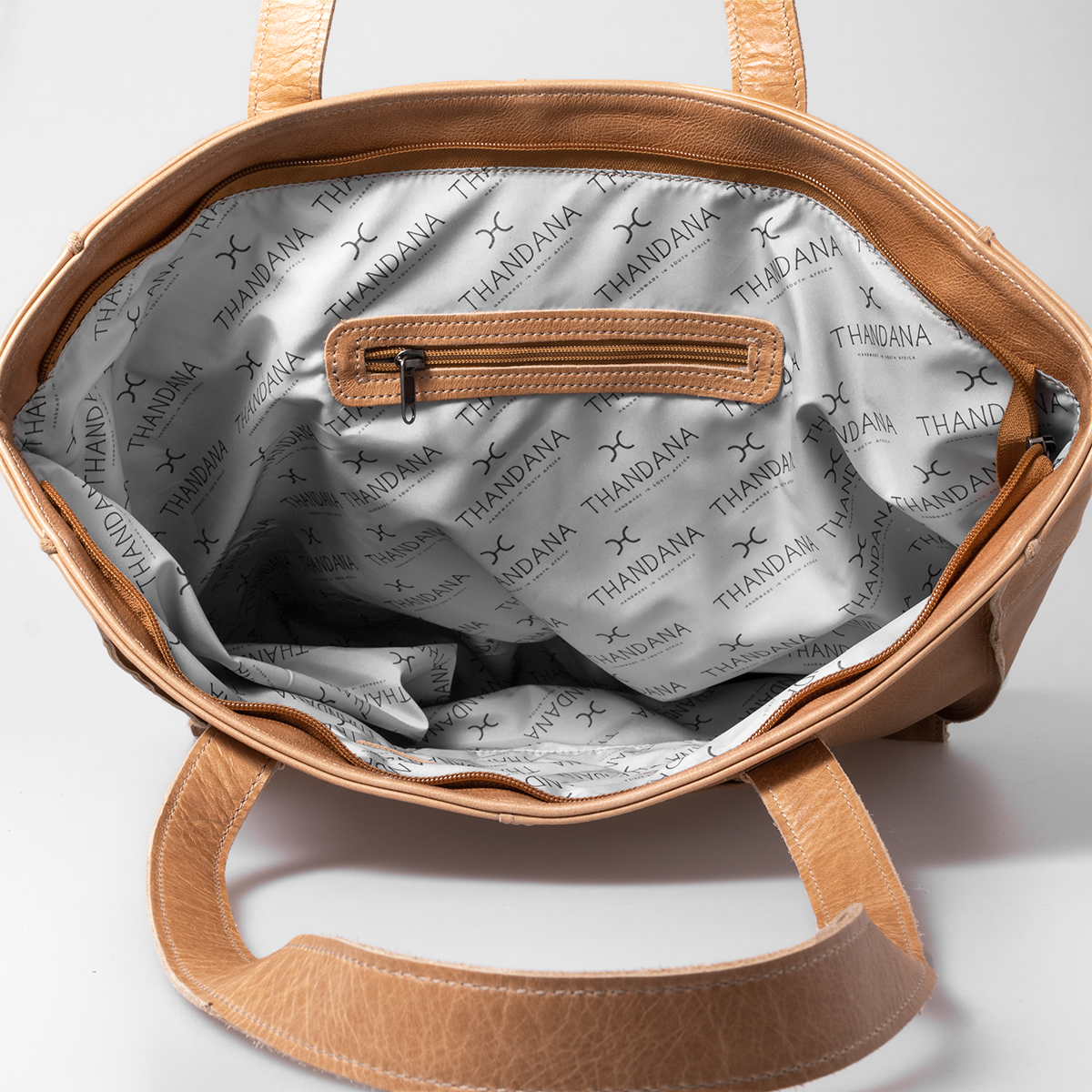 Jax Handbag | Leather